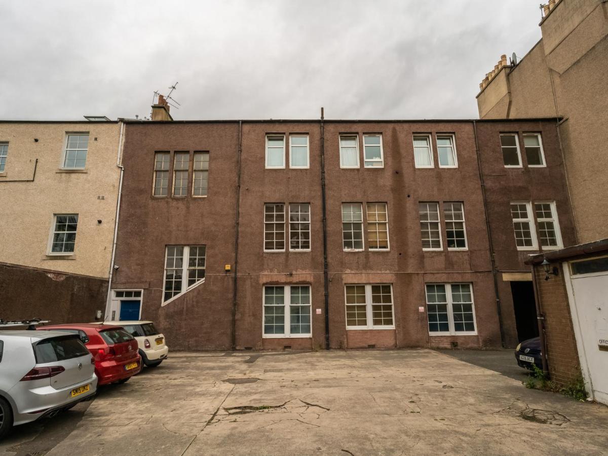 Pass The Keys Stunning 3 Bed Loft Style Apt With Free Parking Edinburgh Exterior photo